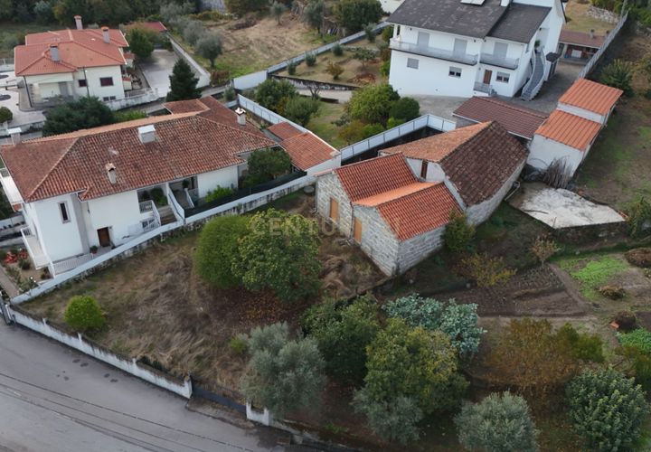 Villa i Viseu, Viseu, Viseu - € 130.000 | Ref: C0203-02537 - foto 1