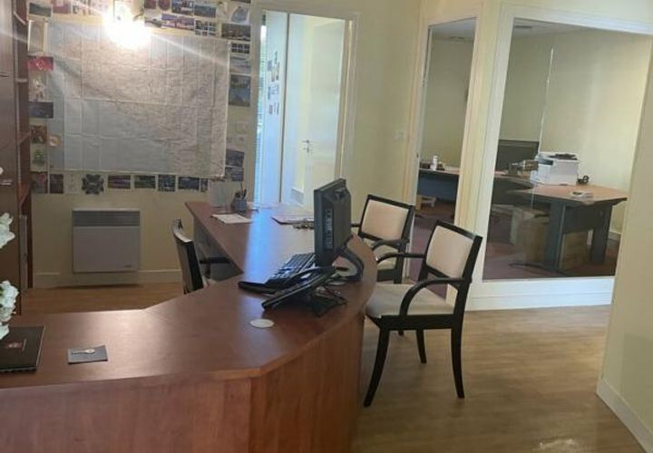 L'establiment comercial a Brest, Finistere, Brest - € 11.160/mes | Ref: 29_0623_BL - foto 1