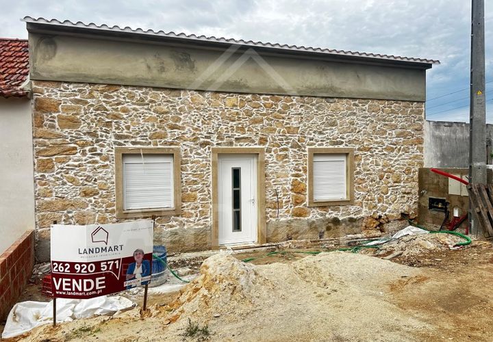 Villa i Turquel, Leiria, Turquel - € 220.000 | Ref: MO1587 - foto 1