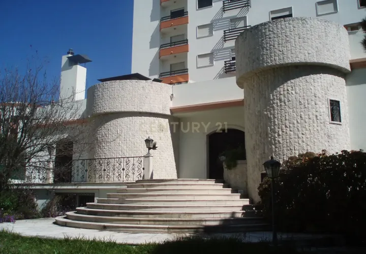 Villa i Massama, Lisbon, Massama - € 750.000 | Ref: C0246-02614 - foto 1