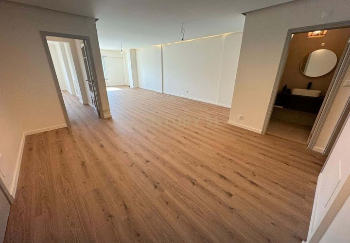 Lejlighed i Carcavelos, Lisbon, Carcavelos - € 600.000 | Ref: C0246-03414 - foto 1