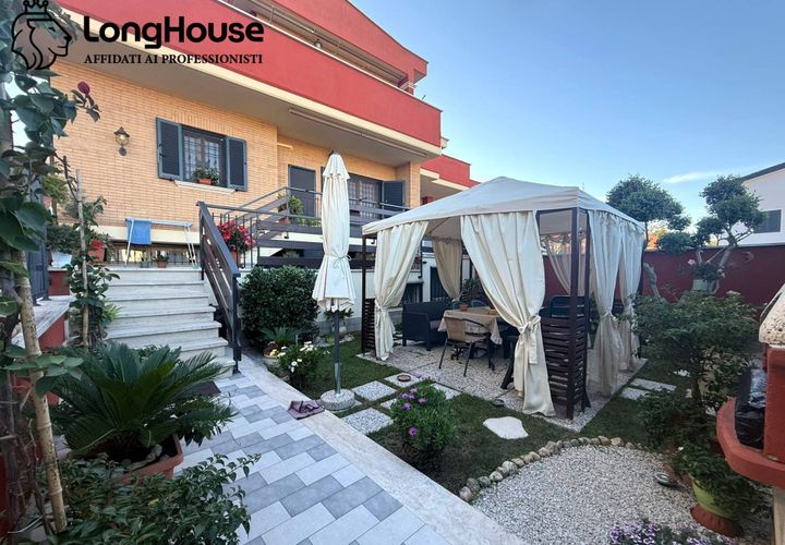 Villa a Rome, Rome, Rome - € 385.000 | Ref: giarre - foto 1