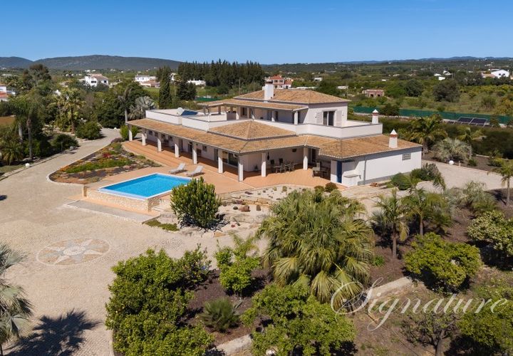 Villa i Tavira, Faro, Tavira - € 1.800.000 | Ref: SV-1924 - foto 1