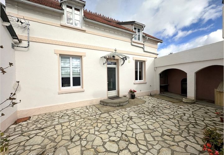 Villa a Courville-sur-Eure, Eure-et-Loir, Courville-sur-Eure - € 279.000 | Ref: 340932264124 - foto 1