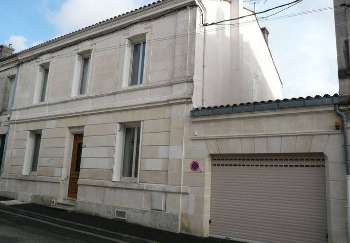 Villa i Cognac, Charente, Cognac - € 491.000 | Ref: 340931525538 - foto 1
