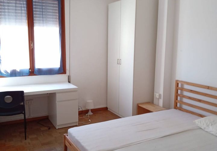 Apartament a Pisa, Pisa, Pisa - € 400/mes | Ref: 2023208 - foto 1