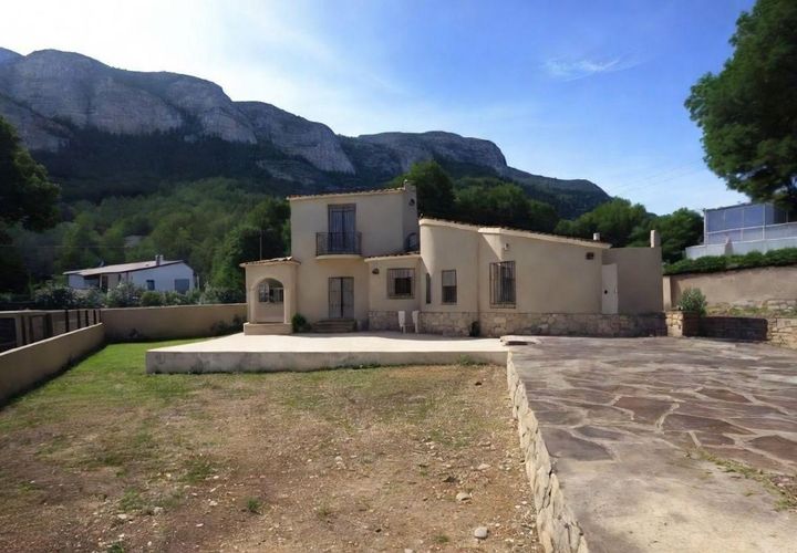 Villa i Denia, Alicante, Denia - € 525.000 | Ref: 5680/5940 - foto 1