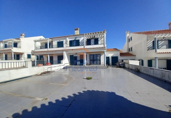 Villa i Mafra, Lisbon, Mafra - € 575.000 | Ref: MTJM6045 - foto 1