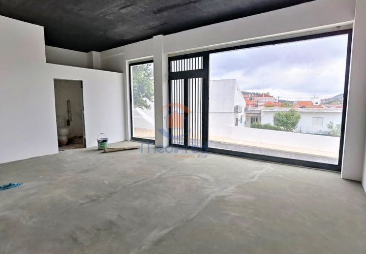 Erhvervsejendom i Odivelas, Lisbon, Odivelas - € 200.000 | Ref: MJC5447 - foto 1