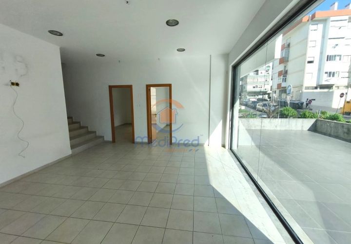 Erhvervsejendom i Odivelas, Lisbon, Odivelas - € 500.000 | Ref: MJC5482 - foto 1