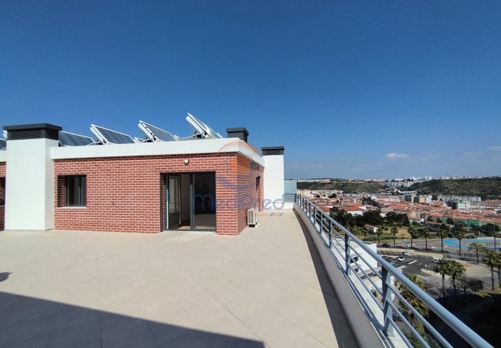Duplex i Odivelas, Lisbon, Odivelas - € 950.000 | Ref: MCN1009HR65 - foto 1