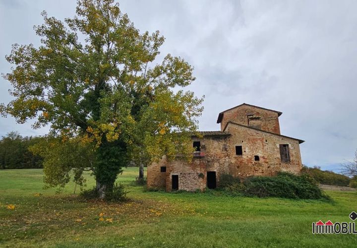 Landejendom i Gambassi Terme, Florence, Gambassi Terme - € 350.000 | Ref: LLQ-2295 - foto 1