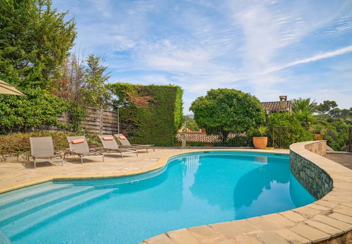 Villa i Mougins, Alpes-Maritimes, Mougins - € 820.000 | Ref: ARM-1107-VM - foto 1