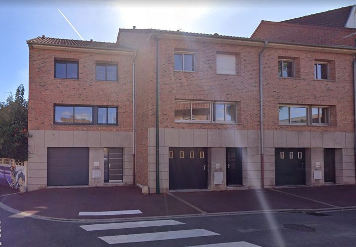 Villa i Lens, Pas-de-Calais, Lens - € 189.500 | Ref: VM460 - foto 1