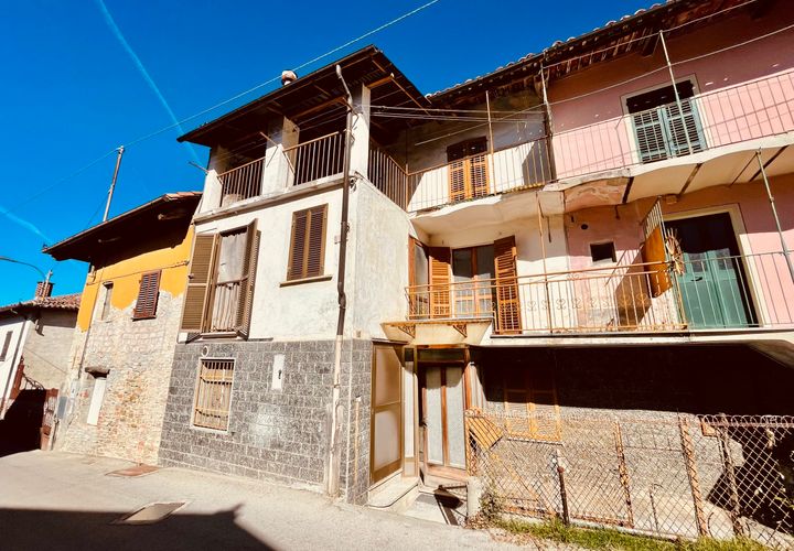 Byhus i Belvedere Langhe, Cuneo, Belvedere Langhe - € 27.000 | Ref: D737.25 - foto 1