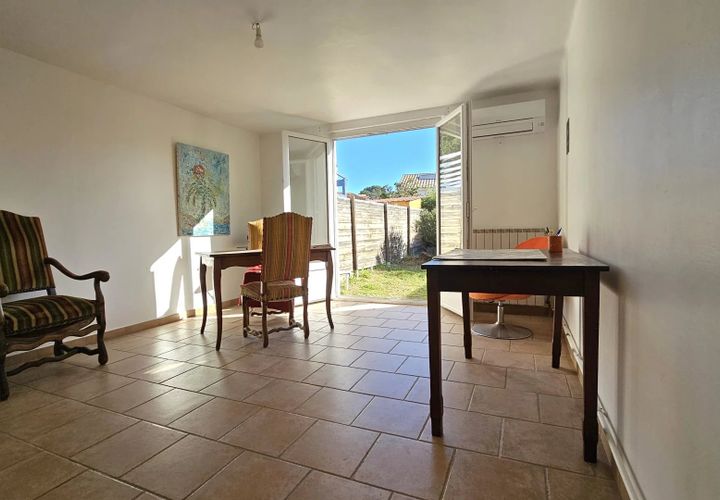 Villa i Frejus, Var, Frejus - € 180.000 | Ref: 85591446 - foto 1