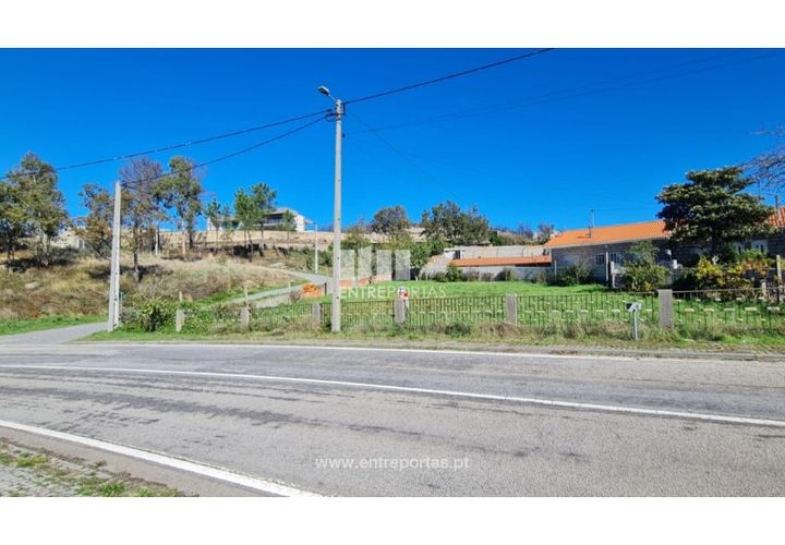Helårsgrund i Loivos do Monte, Porto, Loivos do Monte - € 46.500 | Ref: MC09855 - foto 1