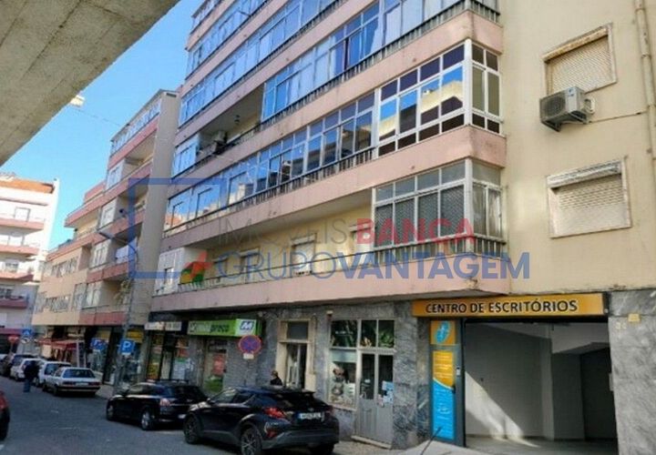 Lejlighed i Amadora, Lisbon, Amadora - € 271.000 | Ref: A-28641 - foto 1
