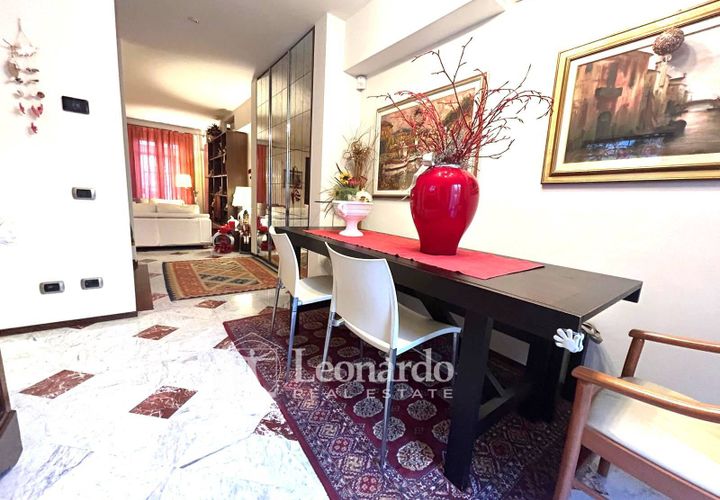 Villa i Viareggio, Lucca, Viareggio - € 650.000 | Ref: ES594 - foto 1