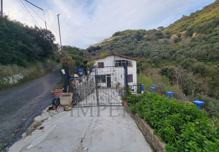 Byhus i Ventimiglia, Imperia, Ventimiglia - € 85.000 | Ref: 23575 - foto 1