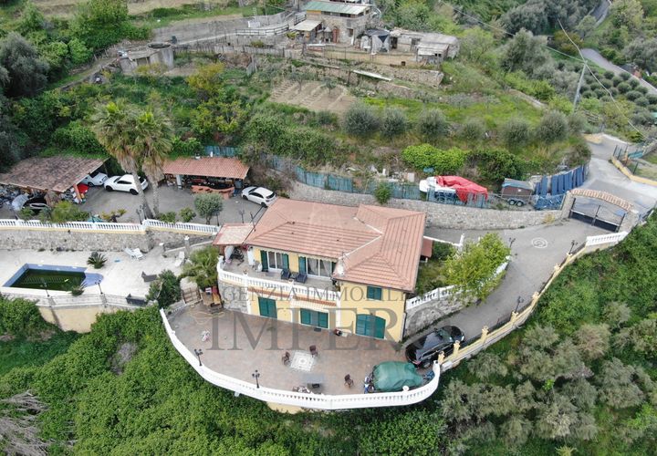 Villa i Ventimiglia, Imperia, Ventimiglia - € 1.500.000 | Ref: 23576 - foto 1