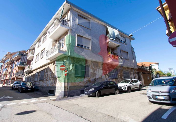 Lejlighed i Moncalieri, Turin, Moncalieri - € 189.000 | Ref: 37401010 - Via Dei Mille - foto 1