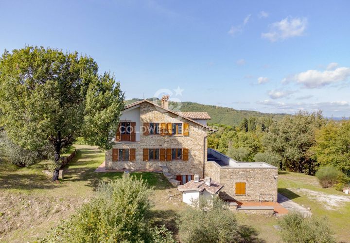 Landejendom i Gubbio, Perugia, Gubbio - € 450.000 | Ref: CBI160-2680-81 - foto 1