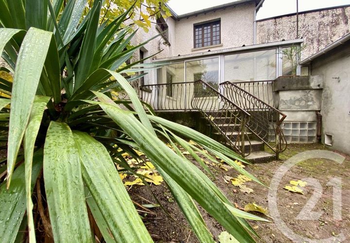 Byhus i Saint-Junien, Haute-Vienne, Saint-Junien - € 81.400 | Ref: 1349 - foto 1