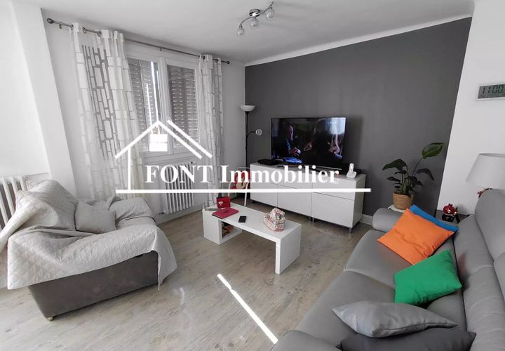 Lejlighed i Saint-Chamond, Loire, Saint-Chamond - € 123.000 | Ref: 08743 - foto 1