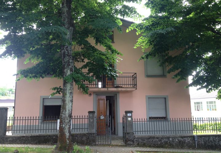 Villa i Barga, Lucca, Barga - € 250.000 | Ref: APS-2049 - foto 1