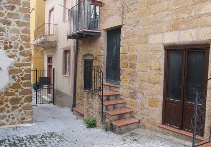 Byhus i Cianciana, Agrigento, Cianciana - € 28.000 | Ref: RP-727304-727304 - foto 1