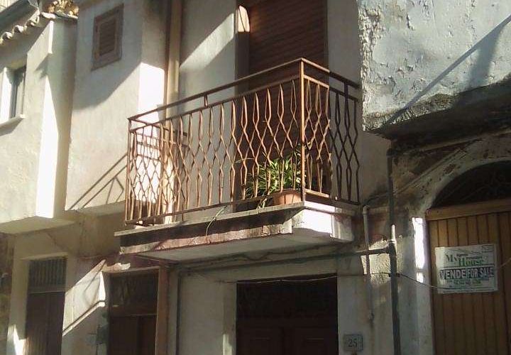 Byhus i Cianciana, Agrigento, Cianciana - € 21.000 | Ref: RP-728104-728104 - foto 1