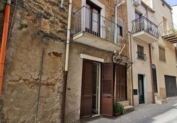 Byhus i Cianciana, Agrigento, Cianciana - € 35.000 | Ref: RP-728159-728159 - foto 1