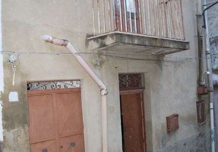 Villa a Cianciana, Agrigento, Cianciana - € 13.000 | Ref: RP-728192-728192 - foto 1