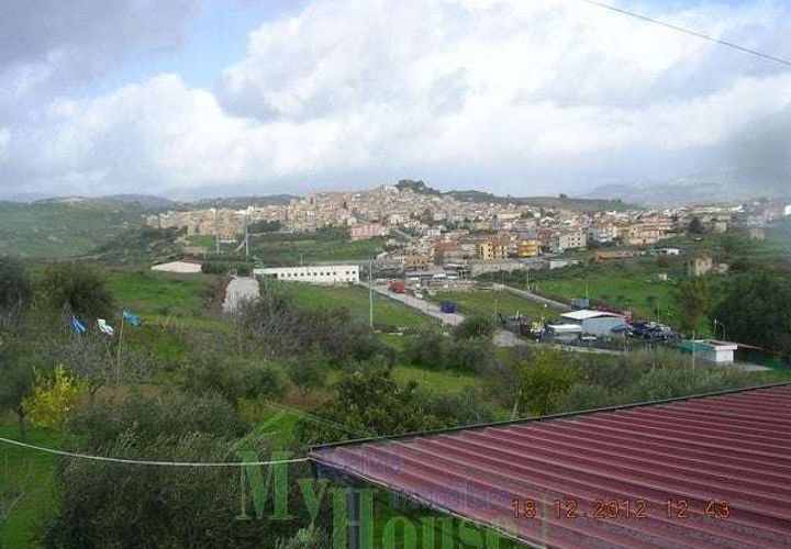 Villa a Cianciana, Agrigento, Cianciana - € 49.000 | Ref: RP-728565-728565 - foto 1