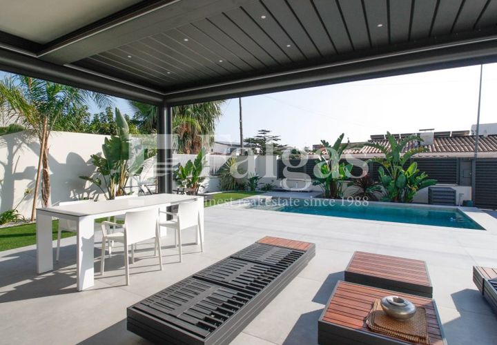 Villa i Requesens, Gerona, Requesens - € 1.125.000 | Ref: P21 - foto 1