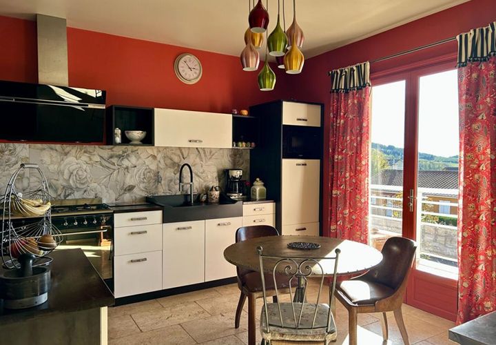 Villa a Chauffailles, Saone-et-Loire, Chauffailles - € 350.000 | Ref: 427339PPER - foto 1