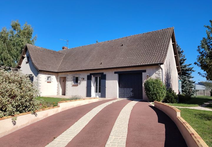 Villa i Bonneval, Eure-et-Loir, Bonneval - € 364.000 | Ref: 421778-1RJA - foto 1