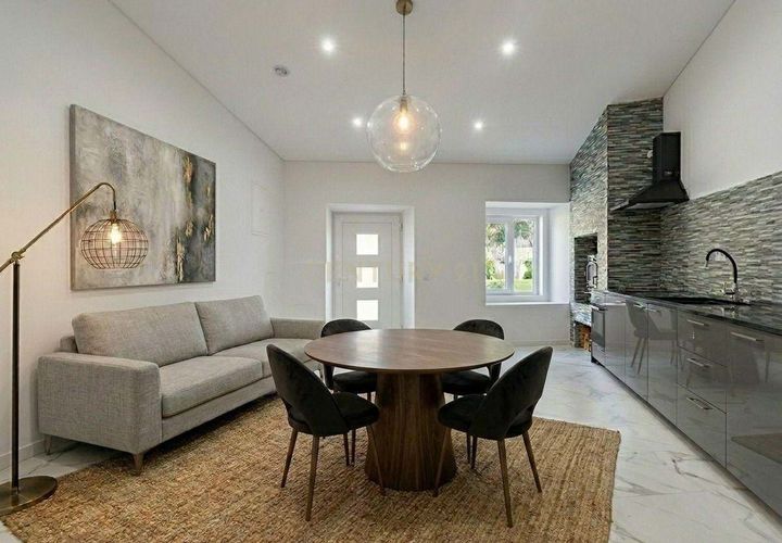 Villa en Oeiras, Lisbon, Oeiras - € 395.000 | Ref: C0376-00672 - photo 1