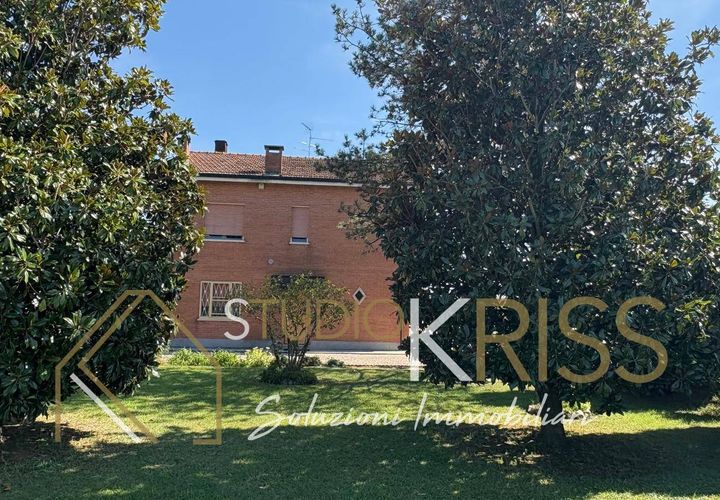 Villa i Ferrara, Ferrara, Ferrara - € 500.000 | Ref: V645 - foto 1