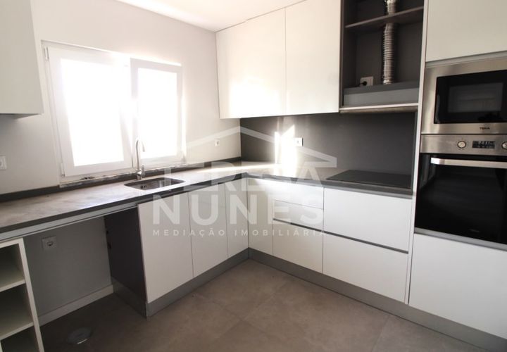 Lejlighed i Quinta do Conde, Setubal, Quinta do Conde - € 330.000 | Ref: TN490/25 - foto 1