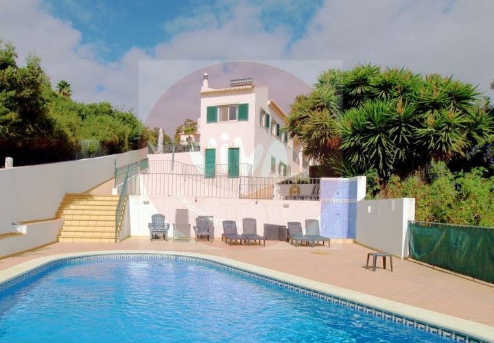 Rækkehus i Lagoa, Faro, Lagoa - € 598.000 | Ref: V2-251029 - foto 1
