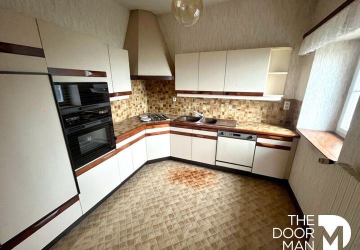 Villa i Langres, Haute-Marne, Langres - € 108.000 | Ref: 9088 - foto 1
