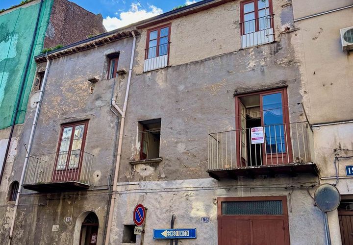 Byhus i Castelbuono, Palermo, Castelbuono - € 87.000 | Ref: v633 - foto 1