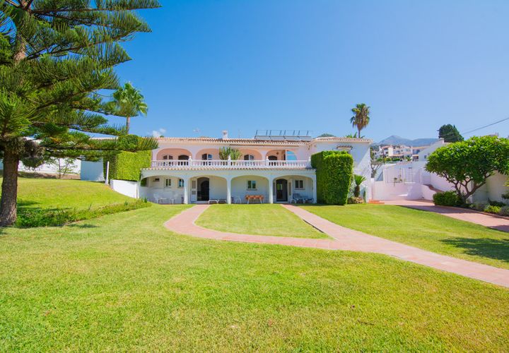 Villa i Nerja, Malaga, Nerja - € 1.590.000 | Ref: DG2023 - foto 1