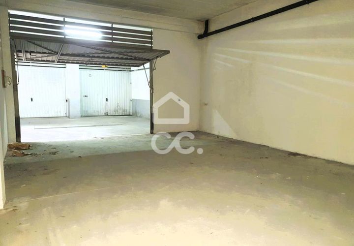 Garage i Setubal, Setubal, Setubal - € 75.000 | Ref: 407/A/00027 - foto 1