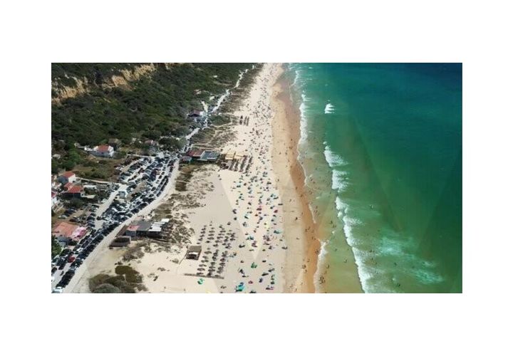 Helårsgrund i Corroios, Setubal, Corroios - € 700.000 | Ref: KWPT-013958 - foto 1