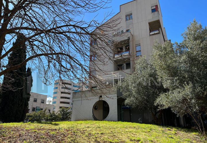 Erhvervsejendom i Rende, Cosenza, Rende - € 350.000 | Ref: 578 - foto 1