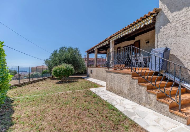 Villa a Nice, Alpes-Maritimes, Nice - € 820.000 | Ref: 85951201 - foto 1