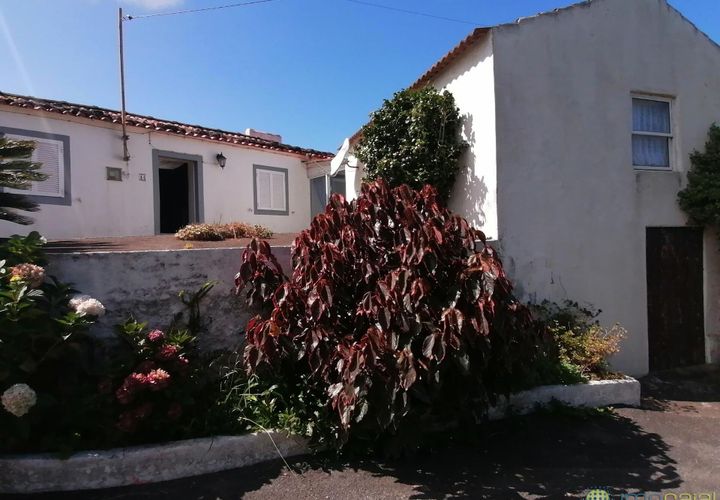 Byhus i Horta, Faial, Horta - € 137.000 | Ref: 1142 - foto 1